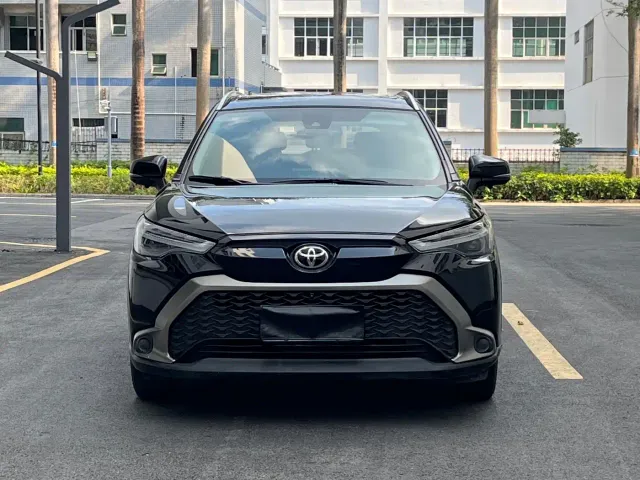 Toyota Frontlander — Фото автомобиля 2