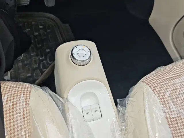 Wuling Hongguang Mini EV — Фото автомобиля 13