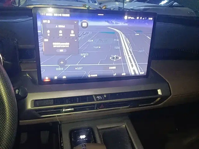 GAC Trumpchi GS4 — Фото автомобиля 12
