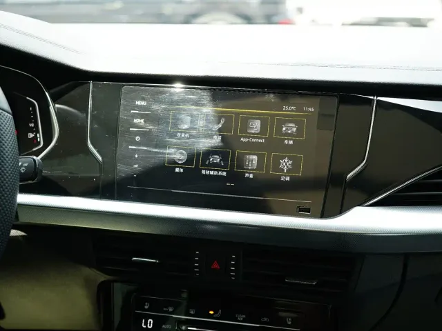 Volkswagen Passat — Фото автомобиля 23