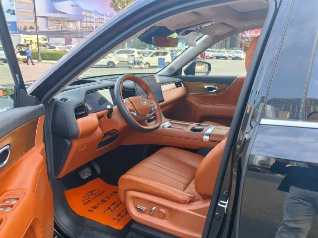 GAC Trumpchi Xiangwang S9 — Фото автомобиля 9