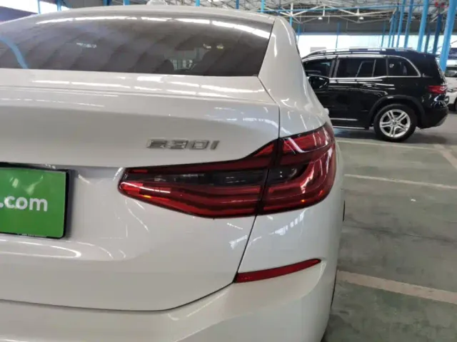 BMW 6 Series Gran Turismo — Фото автомобиля 7