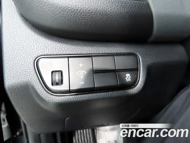 Kia Seltos Новый Seltos Бензин 1.6 турбо 2WD — Фото автомобиля 14