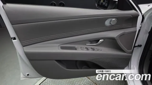 Hyundai Avante CN7 — Фото автомобиля 24