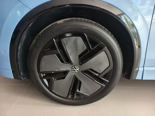 Volkswagen Tiguan L — Фото автомобиля 8