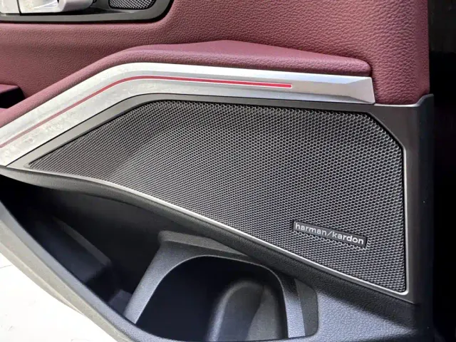 BMW 3 Series — Фото автомобиля 16