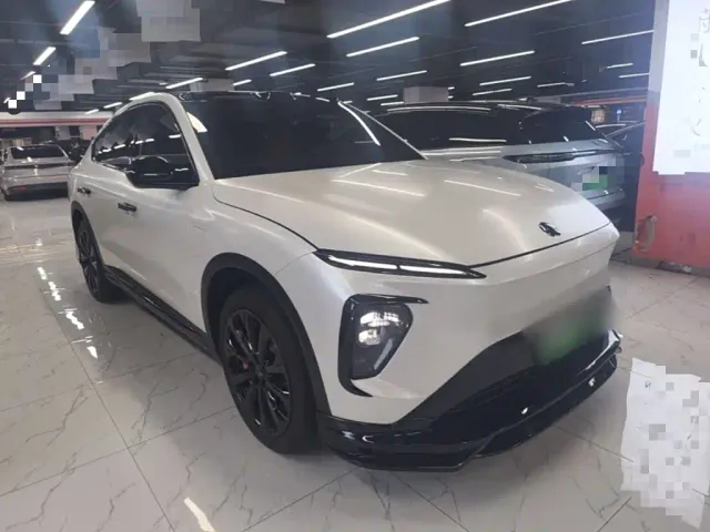 Nio EC7 — Фото автомобиля 3
