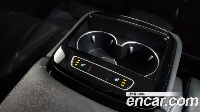 Genesis G80 Бензин 2.5 турбо AWD — Фото автомобиля 13