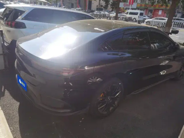 BYD Han — Фото автомобиля 3