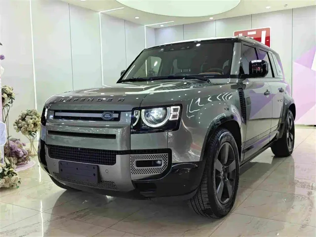 Фотография автомобиля — Land Rover Defender
