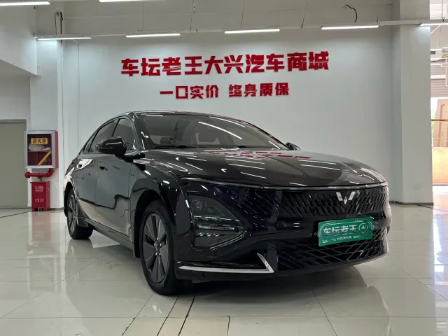 Wuling Starlight — Фото автомобиля 3