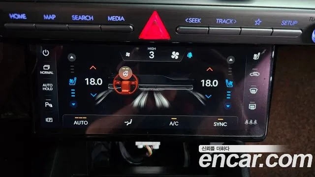 Hyundai Grandeur Grandeur (GN7) 3.5 LPG 2WD (Такси) — Фото автомобиля 27