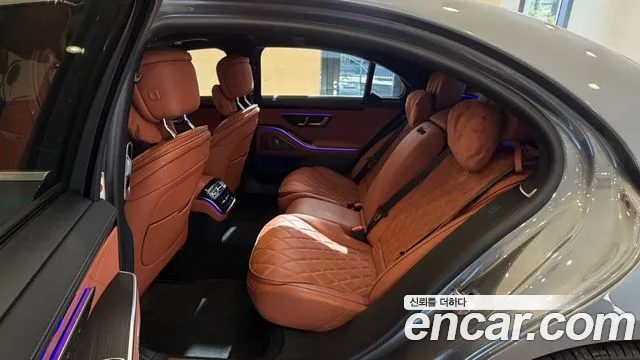Mercedes-Benz S-Class — Фото автомобиля 13