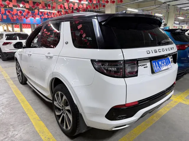 Land Rover Discovery Sport — Фото автомобиля 17