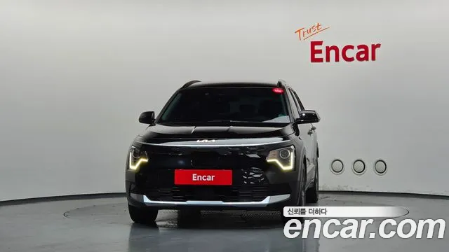 Kia Niro — Фото автомобиля 3