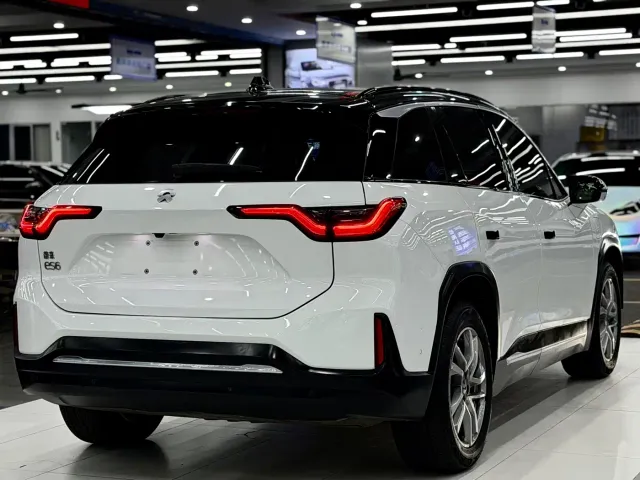 Nio ES6 — Фото автомобиля 6