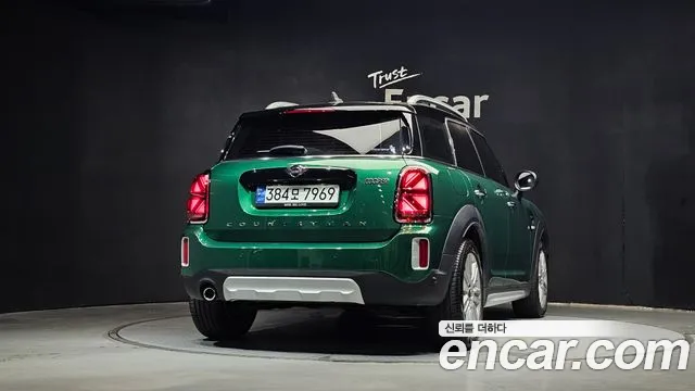 Mini Countryman — Фото автомобиля 4