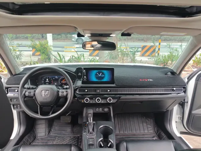 Honda Civic — Фото автомобиля 21