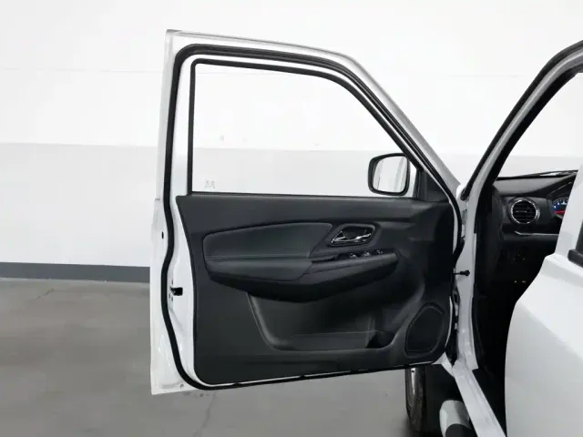 Dongfeng Ruiqi — Фото автомобиля 8