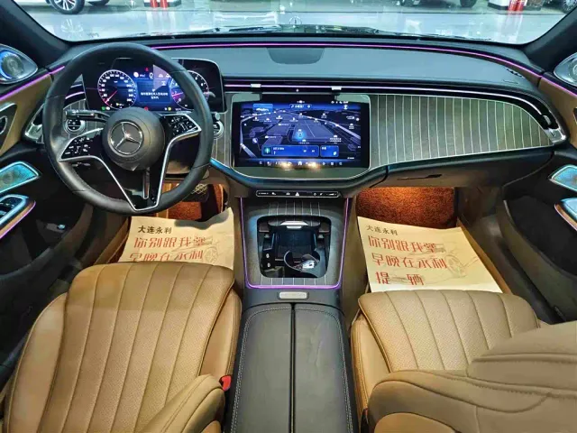 Mercedes-Benz E-Class — Фото автомобиля 9