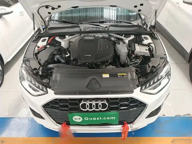 Audi A4L — Фото автомобиля 19