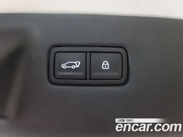 Hyundai Santafe — Фото автомобиля 12