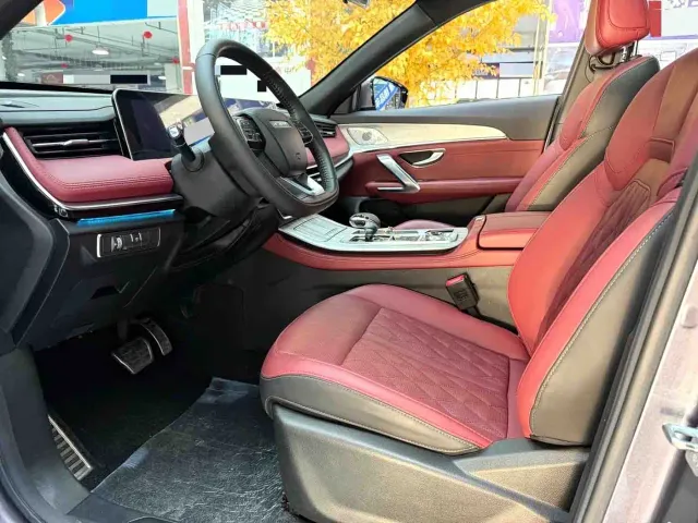 Jetour X70 Plus — Фото автомобиля 3