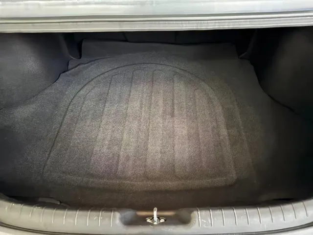 Hyundai Elantra — Фото автомобиля 5