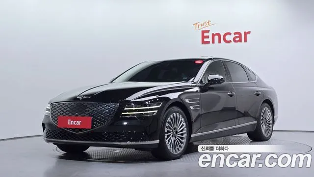 Фотография автомобиля — Genesis G80 RG3