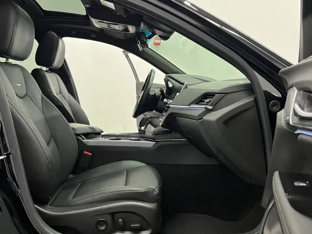 Cadillac CT4 — Фото автомобиля 9