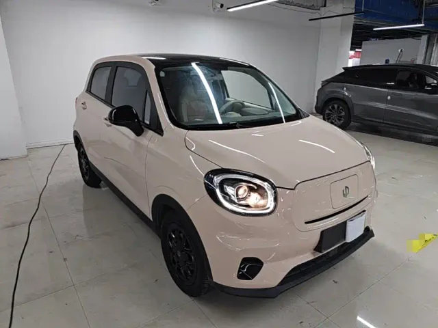 Leapmotor T03 — Фото автомобиля 3