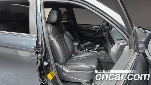 KG_Mobility_Ssangyong Rexton Новый Rexton Sport Дизель 2.2 4WD — Фото автомобиля 21