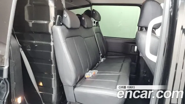 Hyundai Staria Staria Карго 5 мест — Фото автомобиля 11
