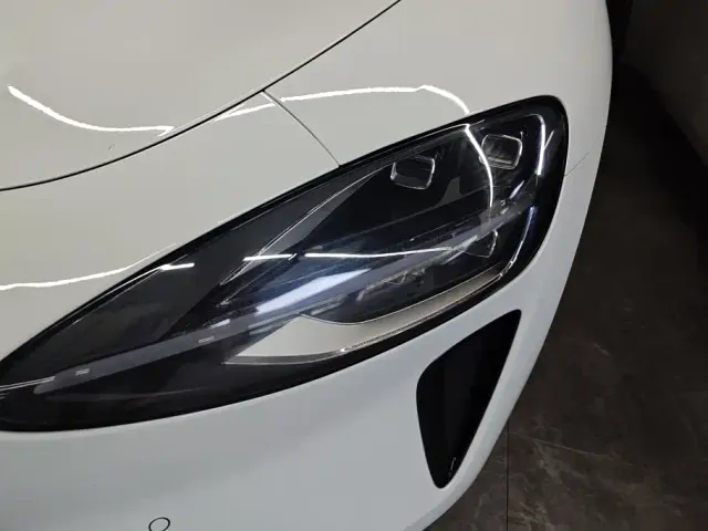 Xiaomi SU7 — Фото автомобиля 5