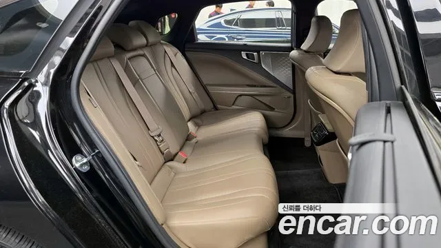 Kia K8 Noblesse — Фото автомобиля 11