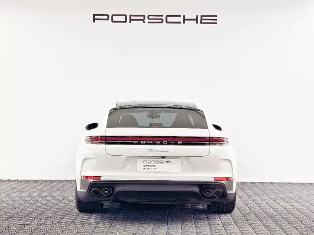 Porsche Panamera — Фото автомобиля 8