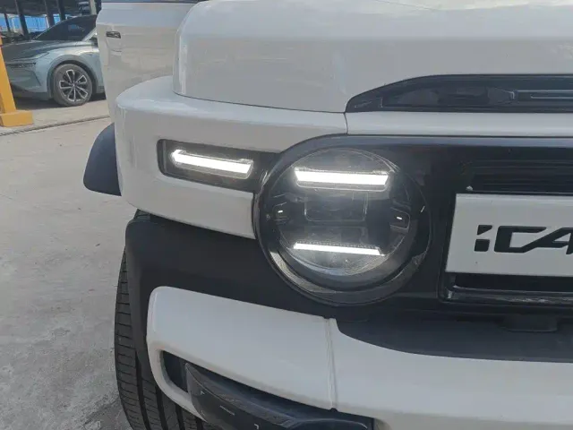 iCAR V23 — Фото автомобиля 7