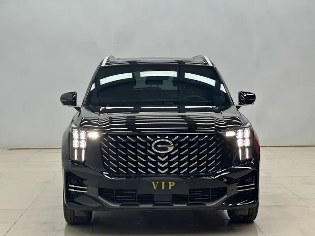 GAC Trumpchi GS8 — Фото автомобиля 2