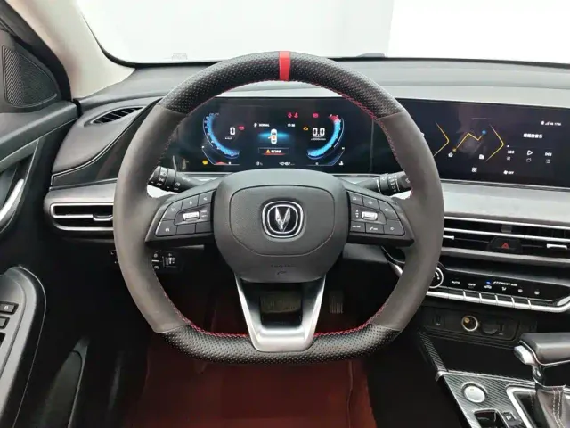 Changan Eado — Фото автомобиля 15