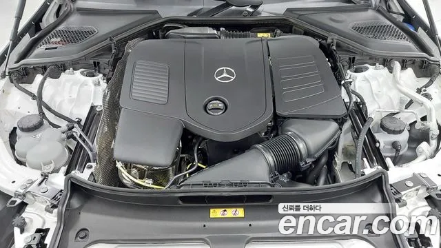Mercedes-Benz E-Class W214 — Фото автомобиля 12
