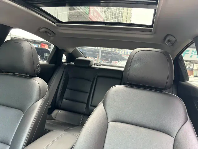 Chevrolet Malibu XL — Фото автомобиля 9