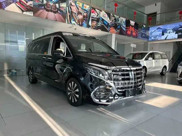 Фотография автомобиля — Mercedes-Benz Vito