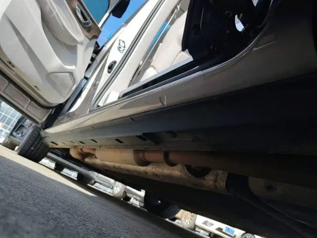 Roewe iMAX8 — Фото автомобиля 21