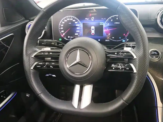 Mercedes-Benz C-Class — Фото автомобиля 6