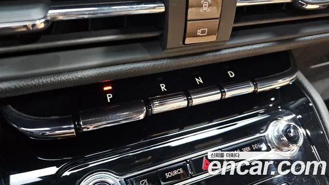 Lincoln Corsair Corsair 2.0 Reserve AWD — Фото автомобиля 9