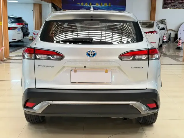 Toyota Frontlander — Фото автомобиля 21