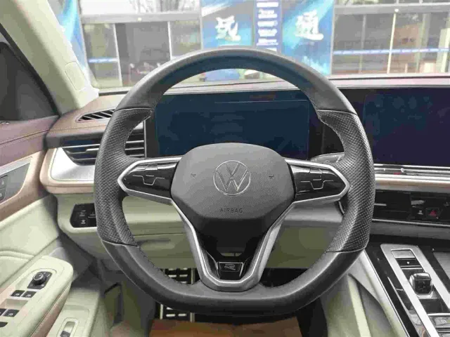Volkswagen Talagon — Фото автомобиля 12