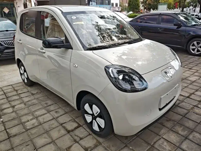 Wuling Hongguang Mini EV — Фото автомобиля 3