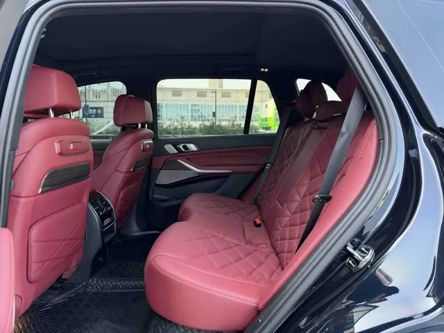 BMW X5 — Фото автомобиля 10
