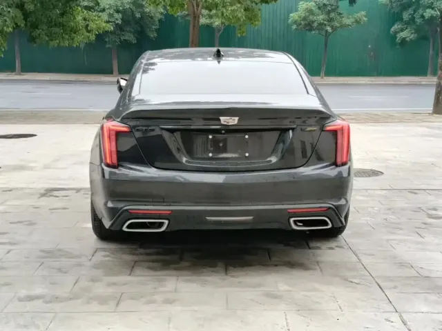 Cadillac CT5 — Фото автомобиля 8
